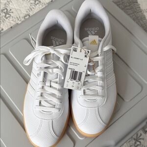 Adidas VL Court 3 0 size 11 white sneakers